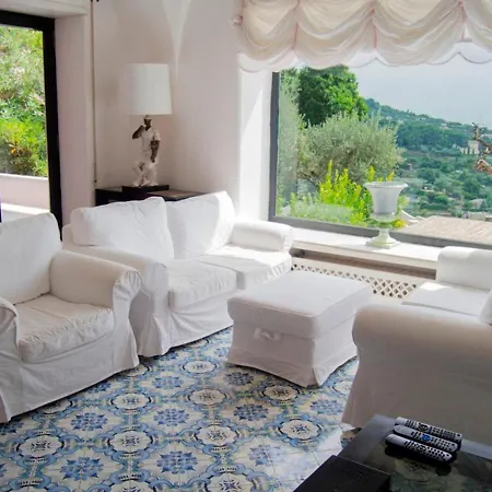 Villa Anacapri Sleeps 16 With Pool Air Con And Wifi *